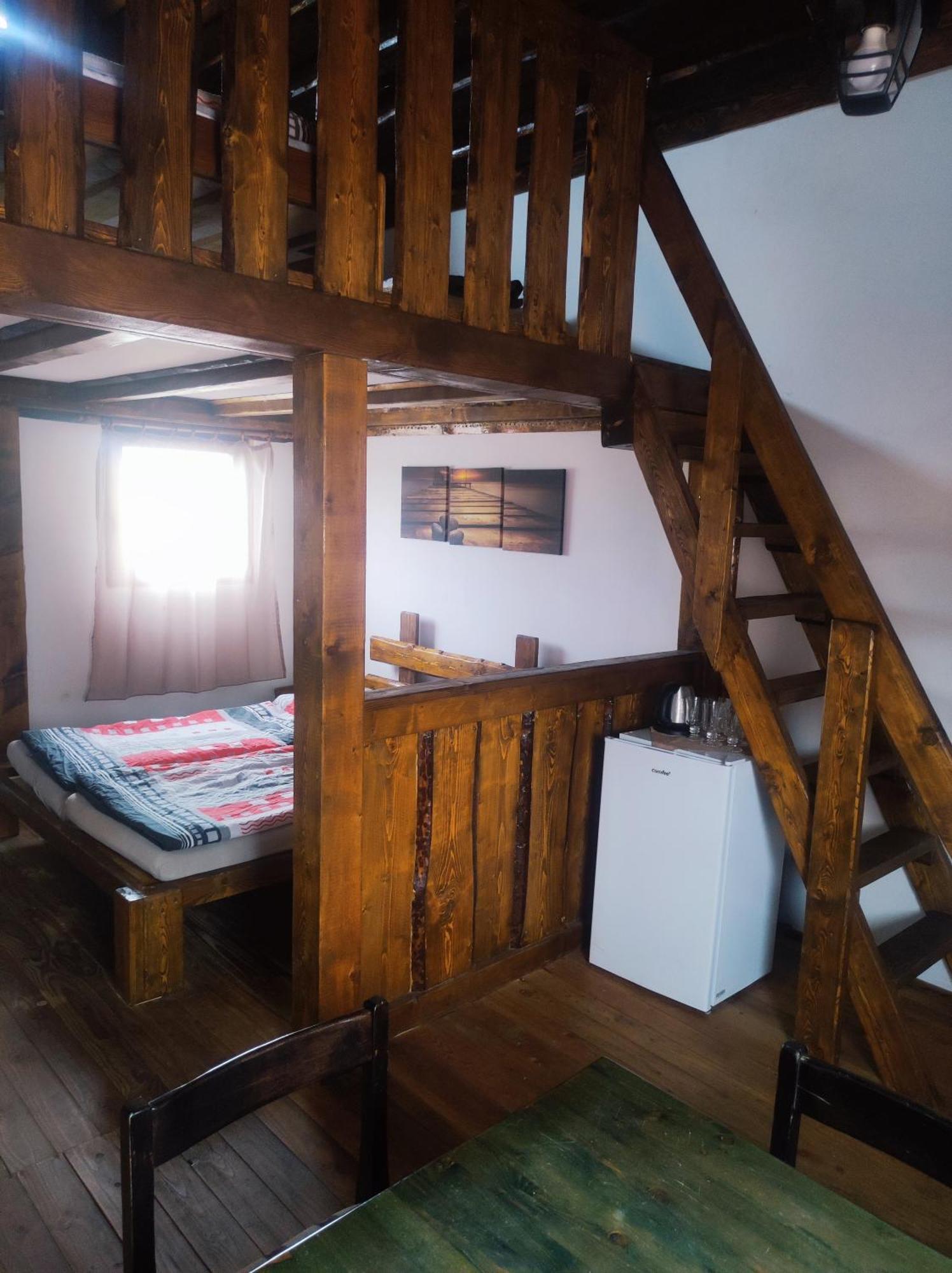 Ubytování v komfortní chatce Štít Chlumec nad Cidlinou Exterior foto